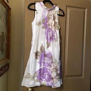 Robbie Bee Sleeveless Tie Back Floral Dress NWT